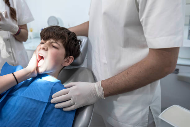 Best Emergency Dental Extractions in Sausalito, CA